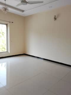 I-8 Upper Portion Sized 20 Marla Is Available
