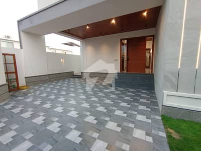 Luxury 500-Yard Bungalow DHA Phase 8, Karachi