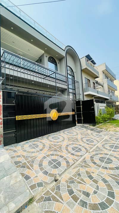 10 marla barnd new house for sale LDA Avenue1