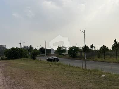 Gulberg Green Block C 05Kanal 40series Developed Possession Farmhouse Plot Available For Sale Gulberg Green Block C 05Kanal 40series Developed Possession Farmhouse Plot Available For Sale