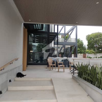 4 Bed Dd Can'T View Lodges
