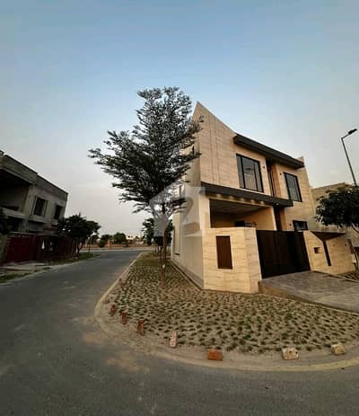 Book A Corner House Of 6 Marla In Royal Palm City Gujranwala