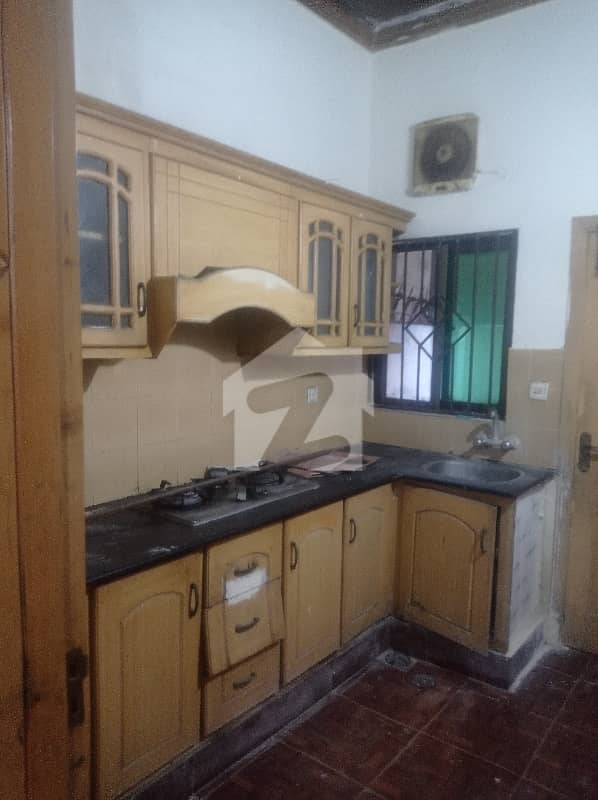 Neat and clean ground portion for rent Neat and clean ground portion for rent
