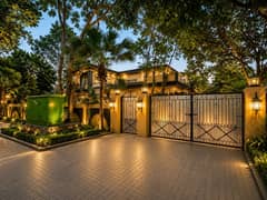 F-8 luxurious Fully Furnished Lower Floor For Rent