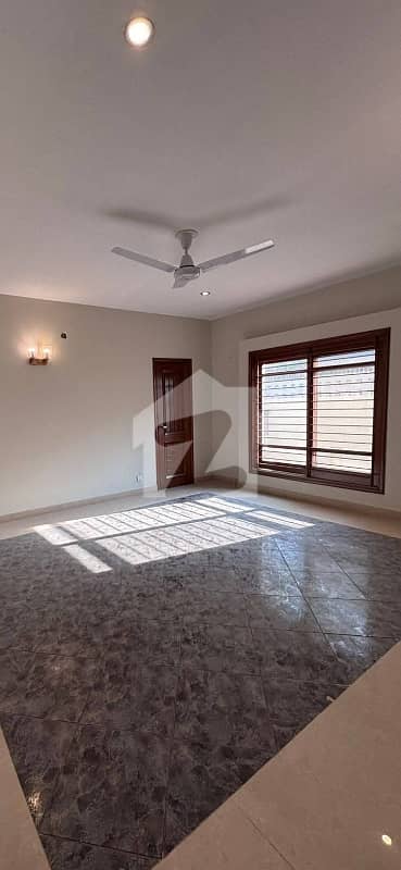 Beautiful Bungalow For Rent Beautiful Bungalow For Rent