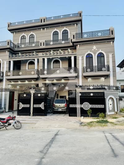 Urgent Sale | Corner 5 Marla Double Storey House | Investor Rate | Near Arcade Mall