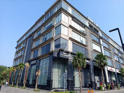 Corner 10 Marla Building Ideally Situated In Defence Raya