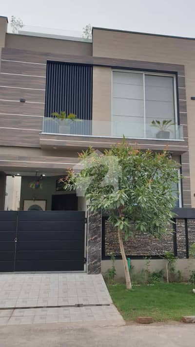 "Brand New 5 Marla Smart Home DHA Lahore