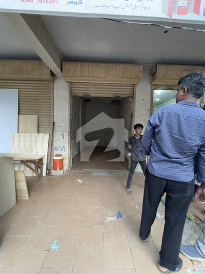 گلستانِِ جوہر ۔ بلاک 14 گلستانِ جوہر,کراچی میں 1 مرلہ Studio دکان 20.0 ہزار میں کرایہ پر دستیاب ہے۔