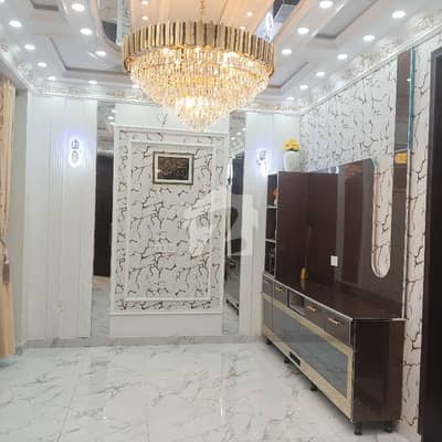 5 MARLA BRAND NEW HOUSE AVAILABLE FOR RENT