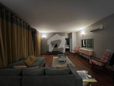 Andrew Luxury Apartment for Rent in Gulberg III, Gulberg 3 Bedrooms With Pool & Gym