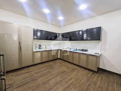 5 Year old Prime 500 Yard Bungalow For Sale In DHA Phase 7 Peaceful Location | 2+4 Planning