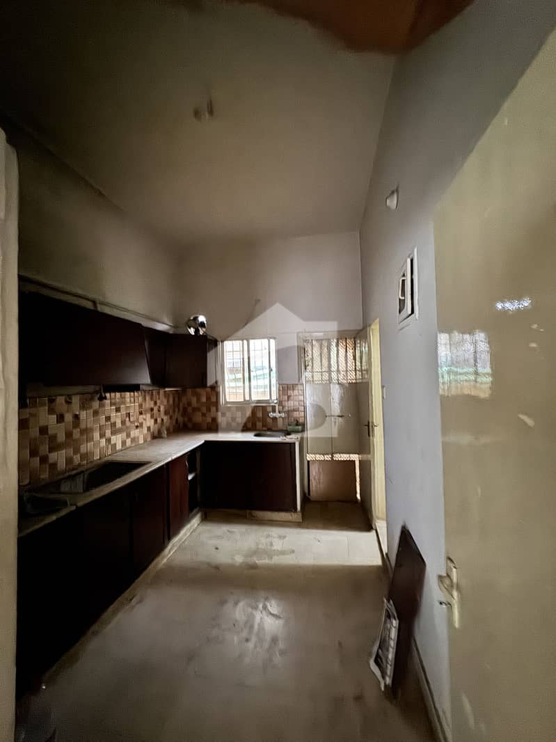 Rare Opportunity House For Sale Gulistan-e-Johar Block 3 Rare Opportunity House For Sale Gulistan-e-Johar Block 3