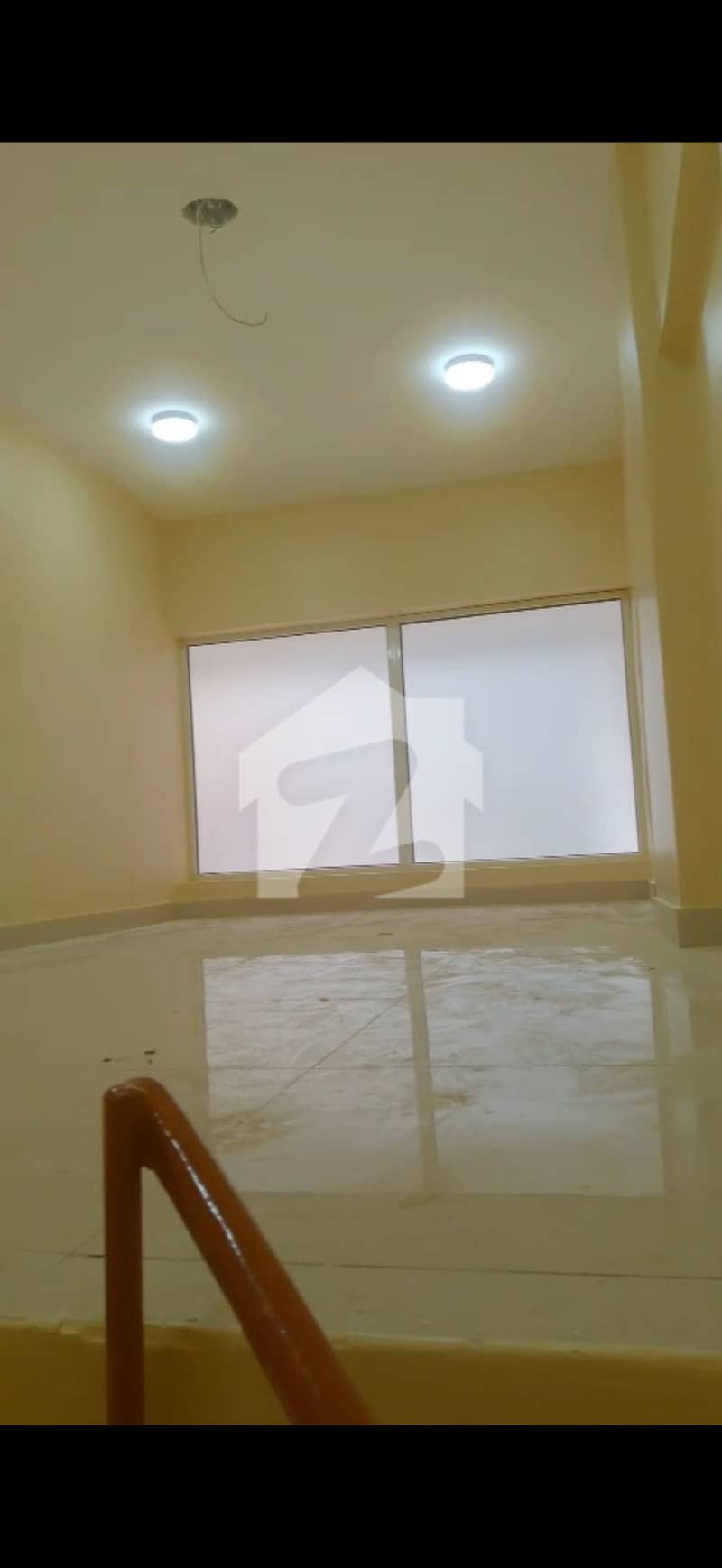 طارق کمرشل ایریا ڈی ایچ اے فیز 7 ایکسٹینشن,ڈی ایچ اے ڈیفینس,کراچی میں 1 مرلہ Studio دکان 1.3 لاکھ میں کرایہ پر دستیاب ہے۔ طارق کمرشل ایریا ڈی ایچ اے فیز 7 ایکسٹینشن,ڈی ایچ اے ڈیفینس,کراچی میں 1 مرلہ Studio دکان 1.3 لاکھ میں کرایہ پر دستیاب ہے۔
