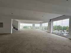 10 Marla Commercial Building For Sale Defence Raya Fairways | Location: Defence Raya Fairways, DHA Phase 6, Lahore