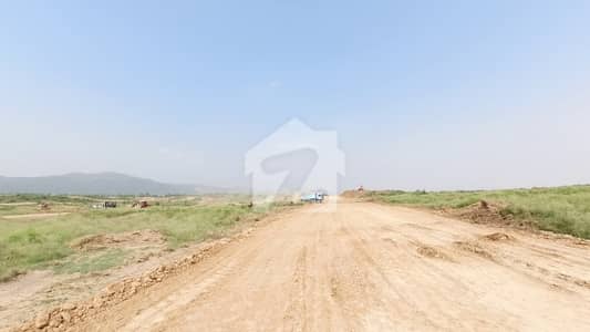 Get A 1 Kanal Residential Plot For Sale In C-16