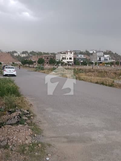 plot for sale in CBR town executive block phase 1 Islamabad