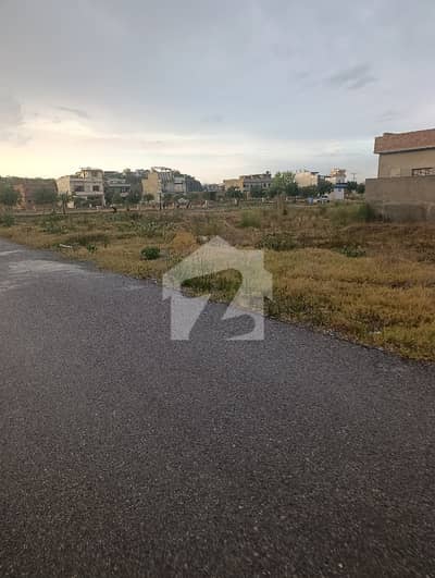 plot for sale in CBR town phase executive block Islamabad