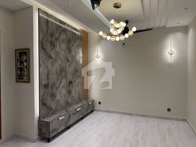 10 Marla Solid House luxury