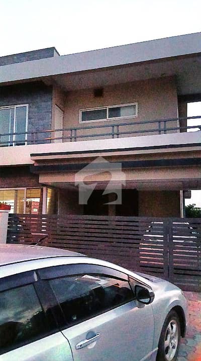 بحریہ ٹاؤن فیز 8 بحریہ ٹاؤن راولپنڈی,راولپنڈی میں 3 کمروں کا 10 مرلہ بالائی پورشن 50.0 ہزار میں کرایہ پر دستیاب ہے۔