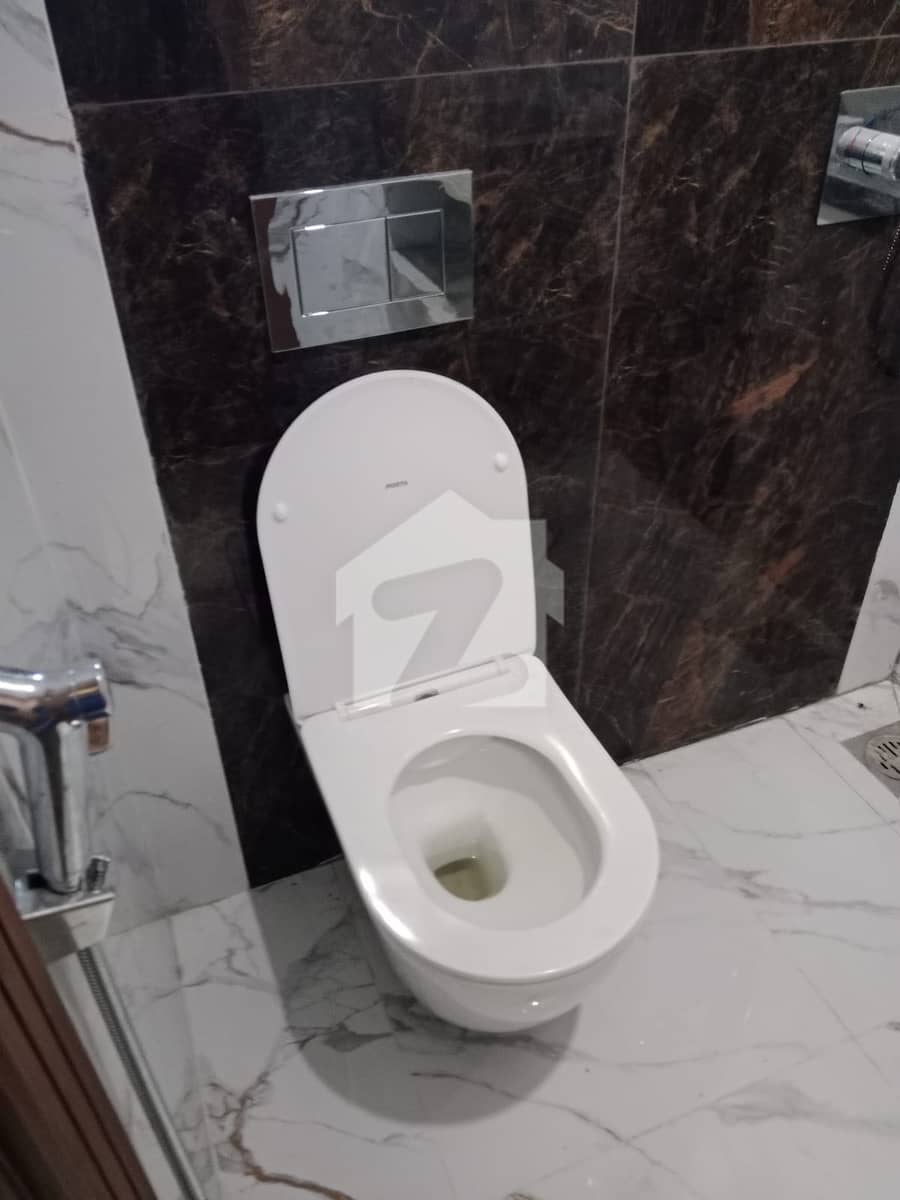 4 4