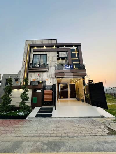 Modern 10 Marla Designer House For Sale In Bahria Town | Jannat Property Network Modern 10 Marla Designer House For Sale In Bahria Town | Jannat Property Network