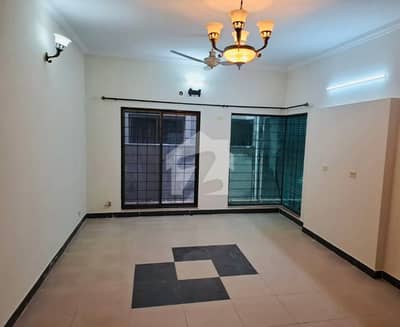 12 Marla 4 Bed House Available For RENT In Askari 11 Lahore Cnatt