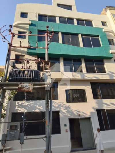 ڈی ایچ اے فیز 2 ایکسٹینشن ڈی ایچ اے ڈیفینس,کراچی میں 8 مرلہ Studio عمارت 6.0 لاکھ میں کرایہ پر دستیاب ہے۔ ڈی ایچ اے فیز 2 ایکسٹینشن ڈی ایچ اے ڈیفینس,کراچی میں 8 مرلہ Studio عمارت 6.0 لاکھ میں کرایہ پر دستیاب ہے۔