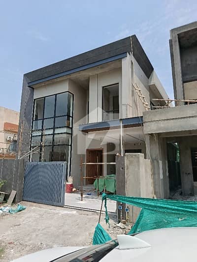 ڈی ایچ اے فیز 2 - سیکٹر ای ڈی ایچ اے ڈیفینس فیز 2,ڈی ایچ اے ڈیفینس,اسلام آباد میں 5 کمروں کا 10 مرلہ مکان 8.25 کروڑ میں برائے فروخت۔ ڈی ایچ اے فیز 2 - سیکٹر ای ڈی ایچ اے ڈیفینس فیز 2,ڈی ایچ اے ڈیفینس,اسلام آباد میں 5 کمروں کا 10 مرلہ مکان 8.25 کروڑ میں برائے فروخت۔