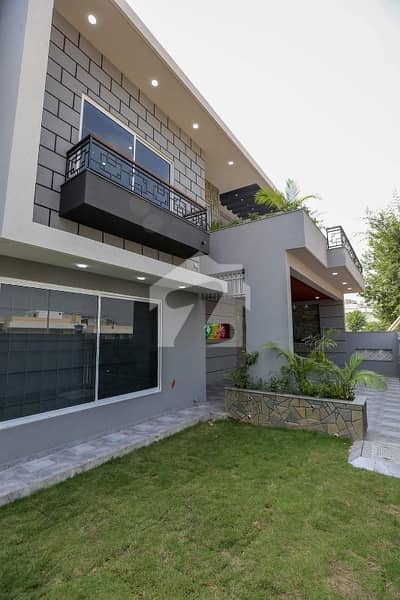 10 Marla full furnished house available for rent bahria town phase 4 5 bedroom double unit house near to market near to masjid near to park beautiful location 10 Marla full furnished house available for rent bahria town phase 4 5 bedroom double unit house near to market near to masjid near to park beautiful location