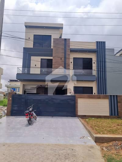 I-14 Brand New laxuary 30*70 house for sale