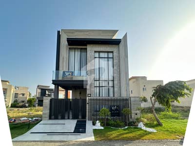 5-Marla Fully Modern House For Sale at Hot Location Near Commercial & Askari 11 5-Marla Fully Modern House For Sale at Hot Location Near Commercial & Askari 11