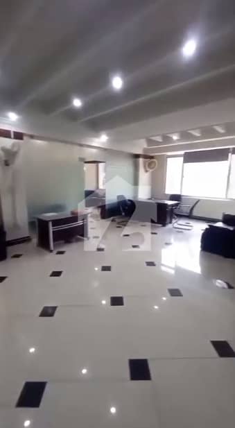 ایف ۔ 10 مرکز ایف ۔ 10,اسلام آباد میں 4 مرلہ Studio دفتر 3.5 لاکھ میں کرایہ پر دستیاب ہے۔