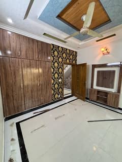 جی ۔ 13 اسلام آباد میں 4 کمروں کا 4 مرلہ مکان 1.2 لاکھ میں کرایہ پر دستیاب ہے۔