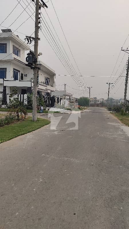ویتھ ایمپلائیز کوآپریٹو ہاؤسنگ لاہور میں 10 مرلہ رہائشی پلاٹ 90.0 لاکھ میں برائے فروخت۔ ویتھ ایمپلائیز کوآپریٹو ہاؤسنگ لاہور میں 10 مرلہ رہائشی پلاٹ 90.0 لاکھ میں برائے فروخت۔