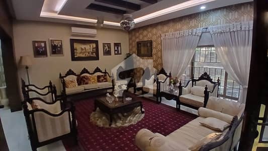 بحریہ ٹاؤن فیز 4 بحریہ ٹاؤن راولپنڈی,راولپنڈی میں 9 کمروں کا 1 کنال مکان 9.0 لاکھ میں کرایہ پر دستیاب ہے۔ بحریہ ٹاؤن فیز 4 بحریہ ٹاؤن راولپنڈی,راولپنڈی میں 9 کمروں کا 1 کنال مکان 9.0 لاکھ میں کرایہ پر دستیاب ہے۔