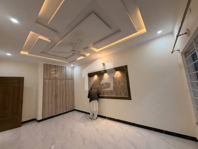 7 Marla Upper Portion For rent In G-13