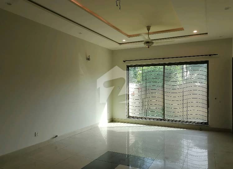 Askari 11 House Sized 12 Marla Is Available Askari 11 House Sized 12 Marla Is Available