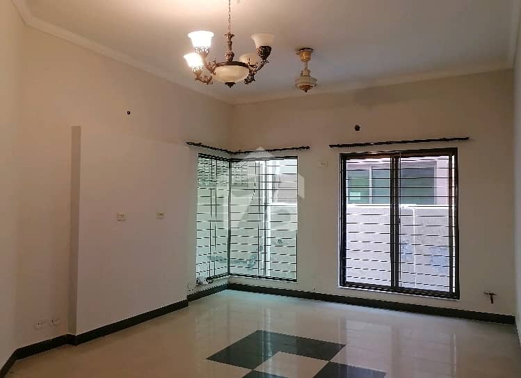 In Askari 11 10 Marla House For rent In Askari 11 10 Marla House For rent