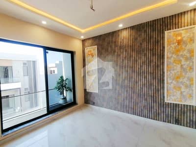 3 Marla Brand New 2.5 Story House For Sale In Union Green Society College Road 3 Marla Brand New 2.5 Story House For Sale In Union Green Society College Road
