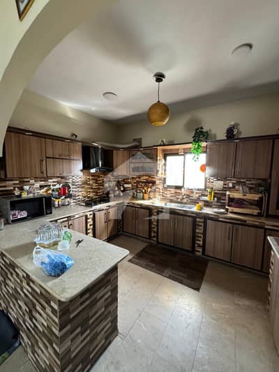 Ground+2 (9 Bed Dd) Well Maintained House Available For Sale