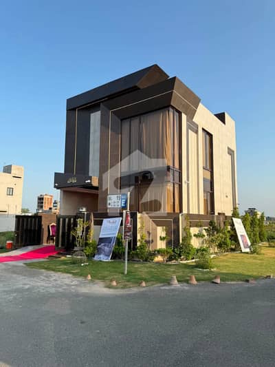 5 MARLA BRAND NEW ULTRA MODERN HOUSE FOR SALE NEAR TO PARK 5 MARLA BRAND NEW ULTRA MODERN HOUSE FOR SALE NEAR TO PARK