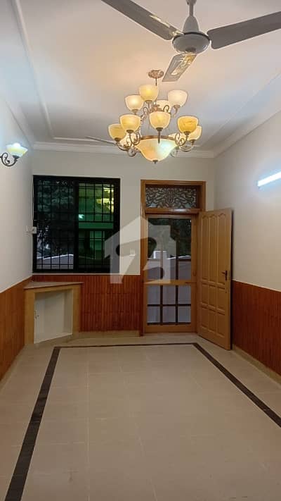 Beautiful Full House Available For Rent In G-11