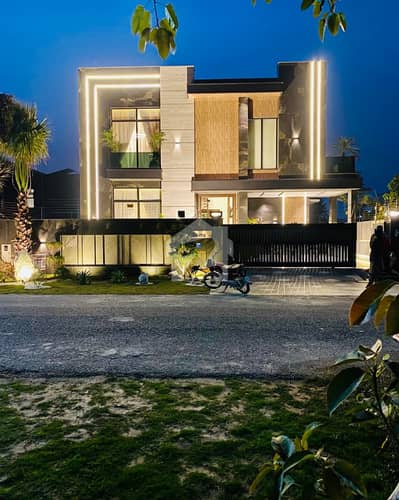 10 Marla Luxury House For Sale In DHA Phase 6 | A Perfect Blend Of Style And Comfort 10 Marla Luxury House For Sale In DHA Phase 6 | A Perfect Blend Of Style And Comfort