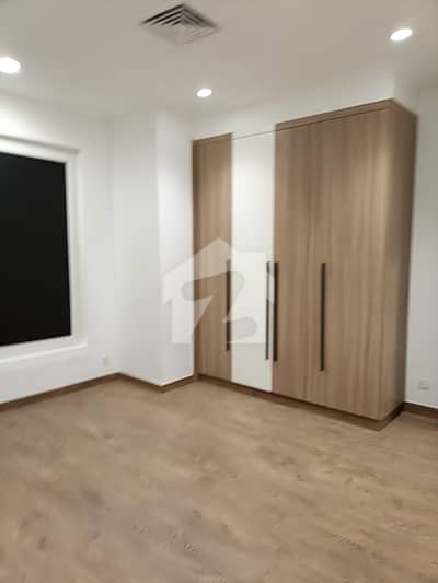 One Bed Non Furnished Apartment For Rent In Penta Square
