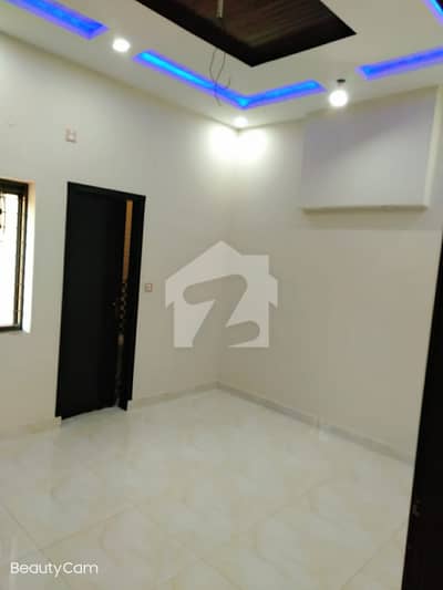 VIP beautiful 6 Marla portion is available for rent in sabzazar Lahore