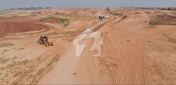 مارگلہ آرچرڈ اسلام آباد میں 10 مرلہ رہائشی پلاٹ 2.2 کروڑ میں برائے فروخت۔