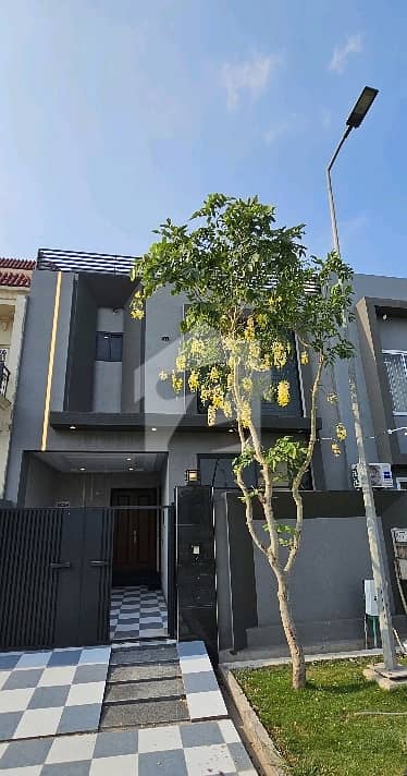 Own A Prime Location House In 5 Marla Gujranwala
