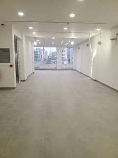 4 Marla Commercial Floor Available For Rent In DHA Phase 9 Town Lahore