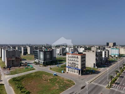 1 Kanal Pair Plots for Sale in V Block, DHA Phase 7 Lahore